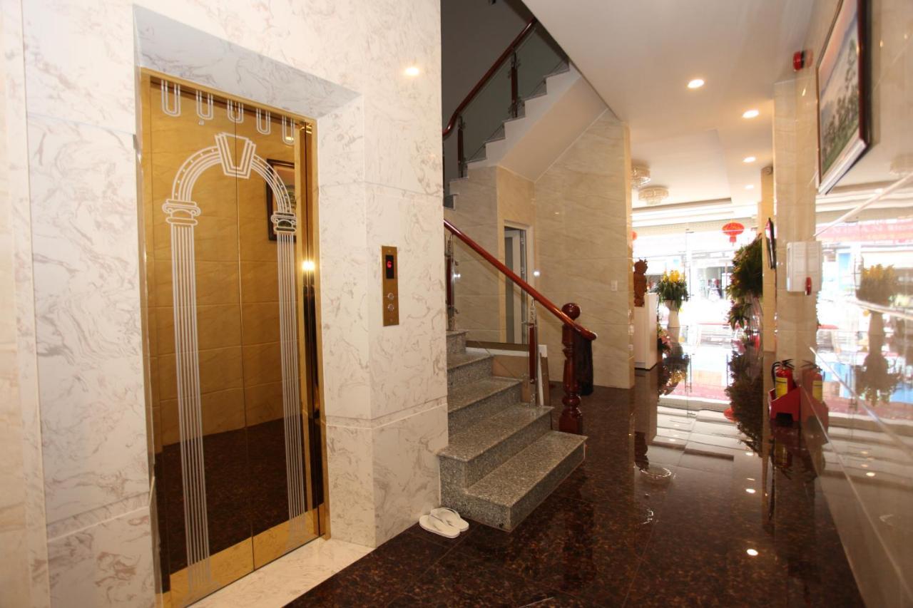 Hong Nhan Hotel ダラット エクステリア 写真