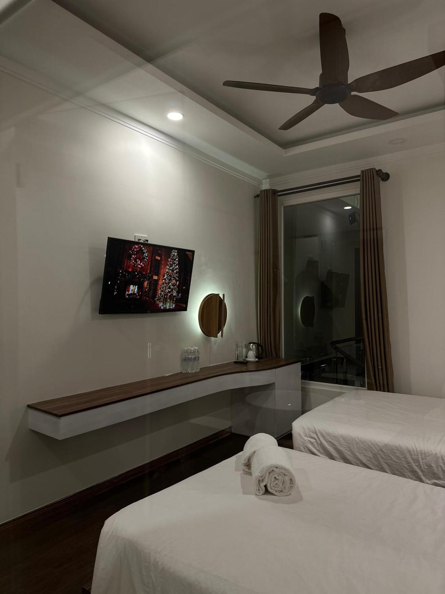 Hong Nhan Hotel ダラット エクステリア 写真
