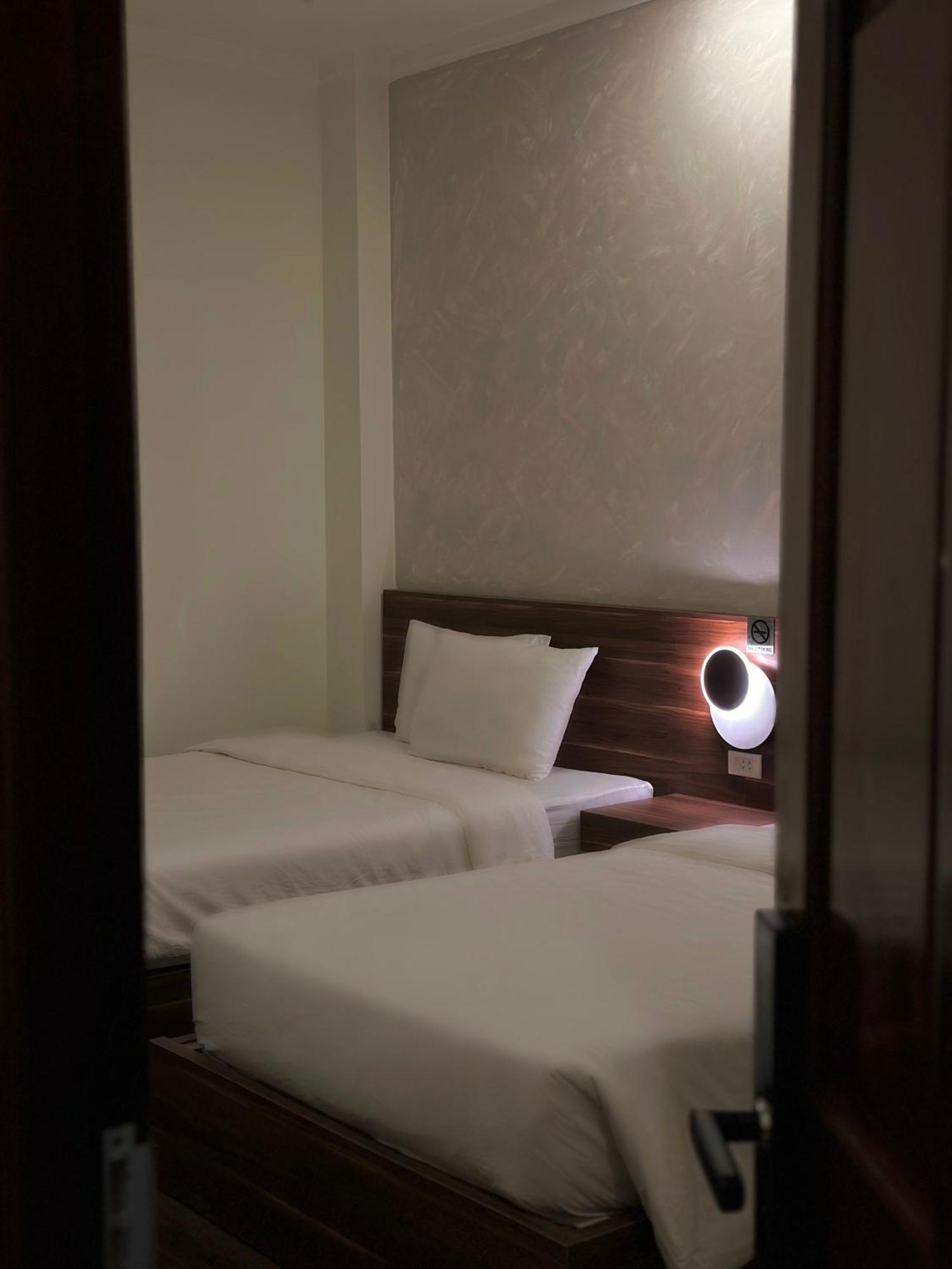 Hong Nhan Hotel ダラット エクステリア 写真