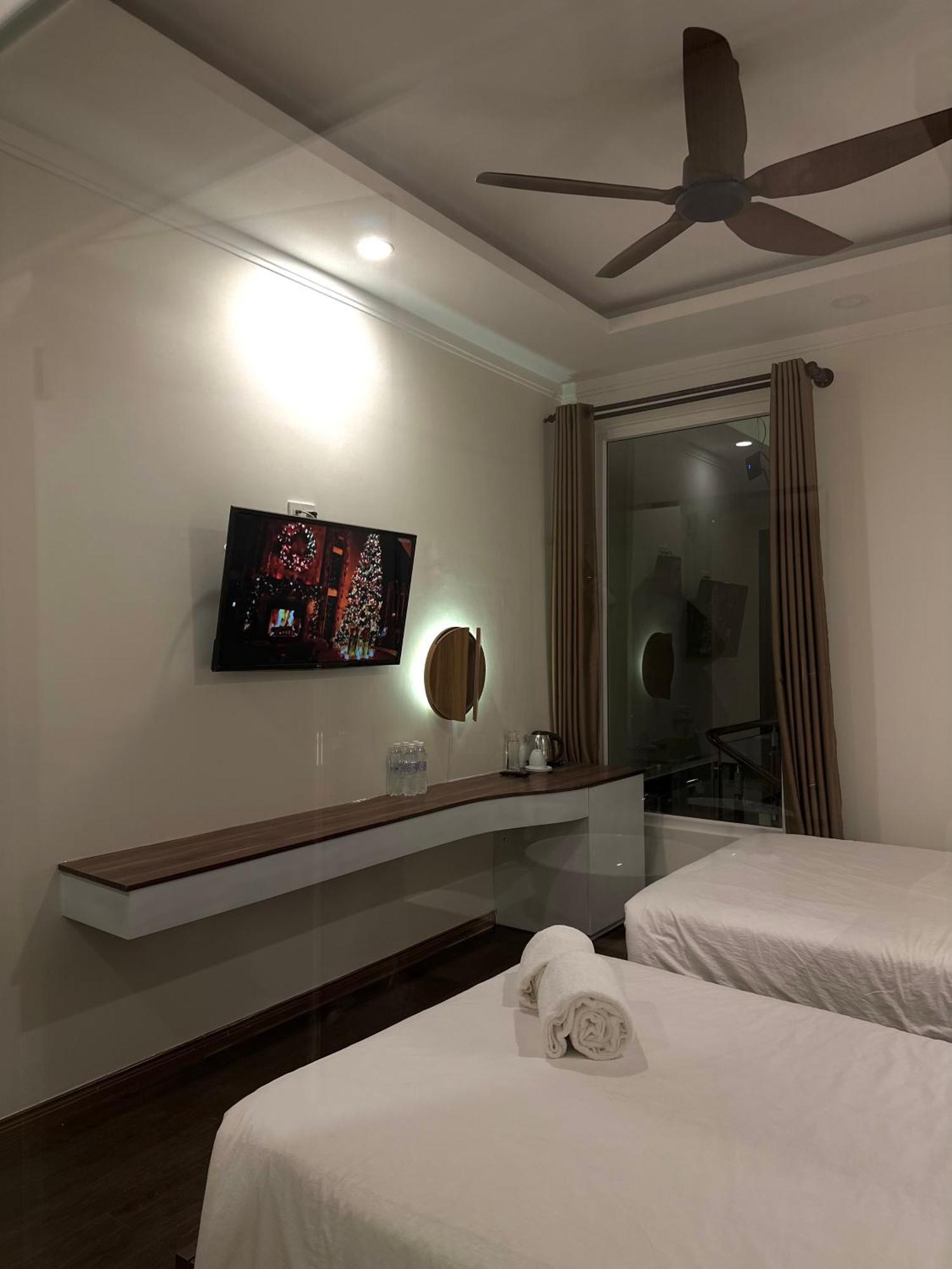 Hong Nhan Hotel ダラット エクステリア 写真